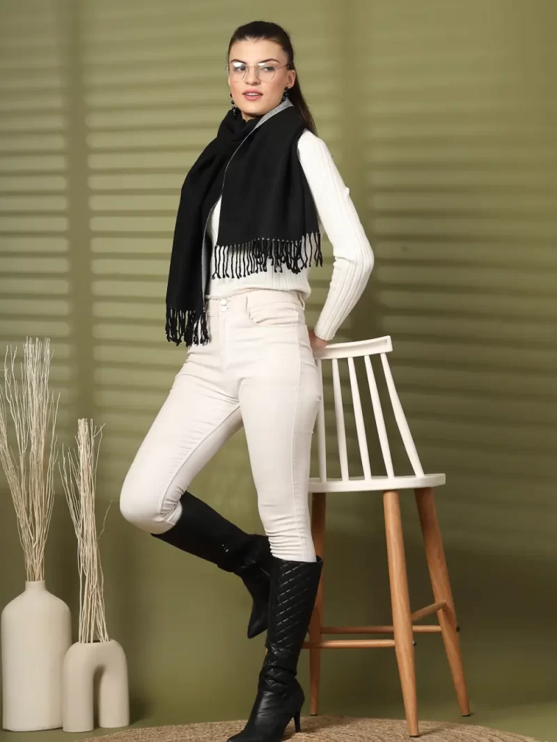 Women Solid Winter Stylished & Cosy Stole