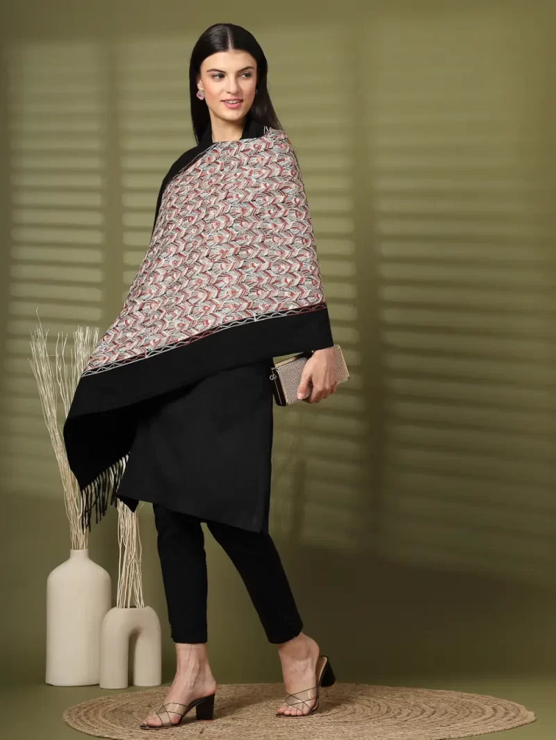 Women Abstract Printed Winter Stole