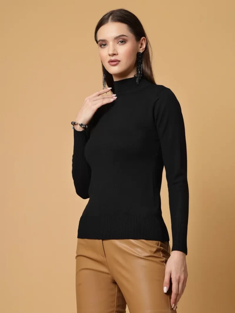 Women Solid Green Top
