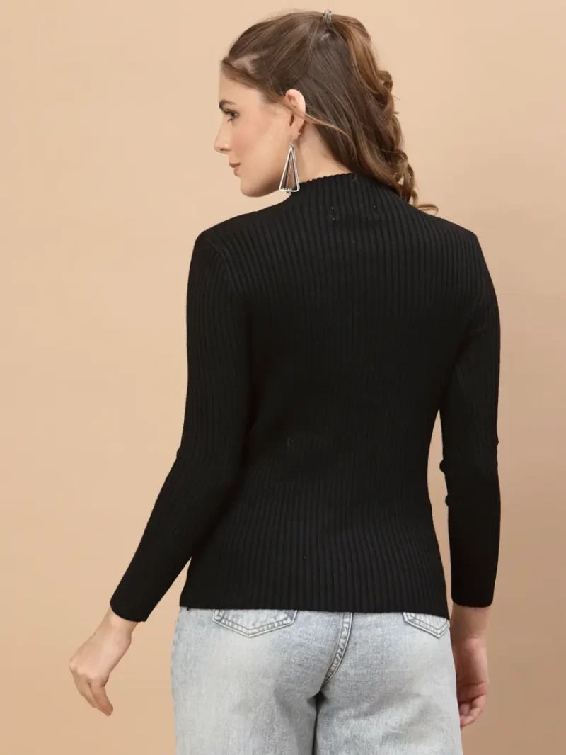 Ribbed High Neck Pullover
