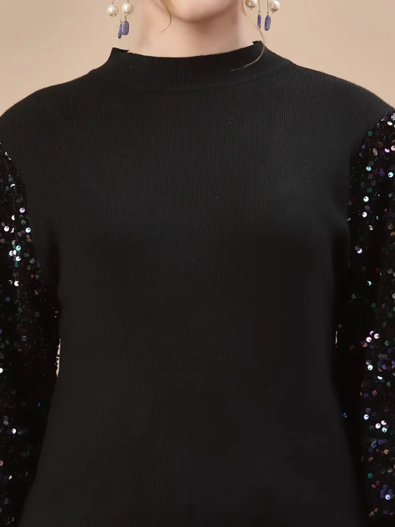 Women Pullover With Embellished Detail