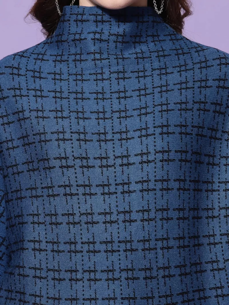 Women Blue & Black Pullover