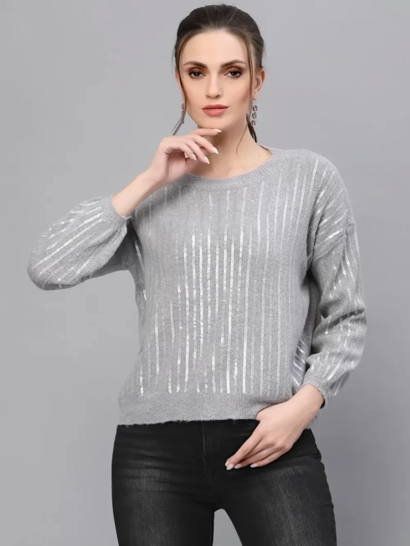 Women Embellished Round Neck Top