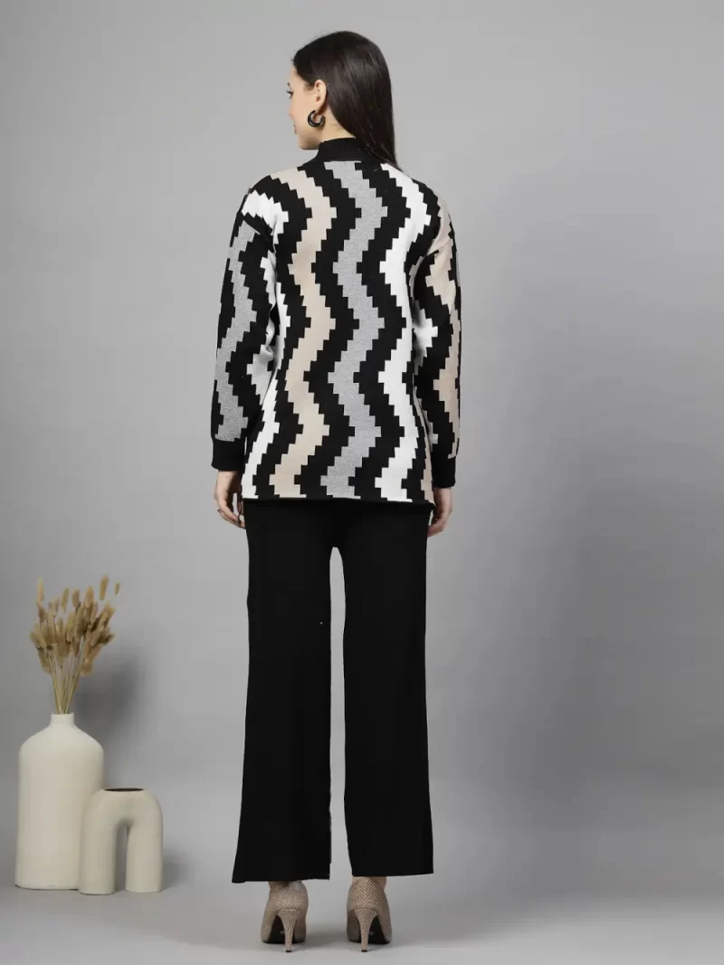 Printed High Neck Sweatshirt With Trouser