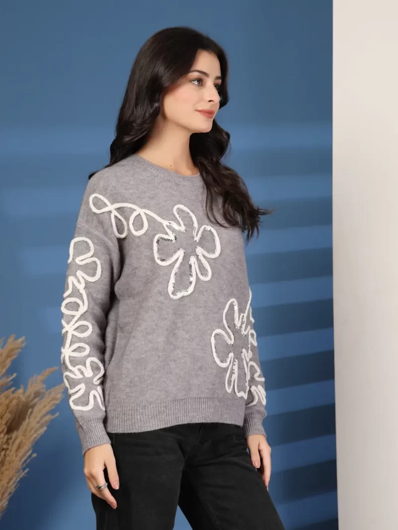 Women Floral Embroidered Pullover Sweaters