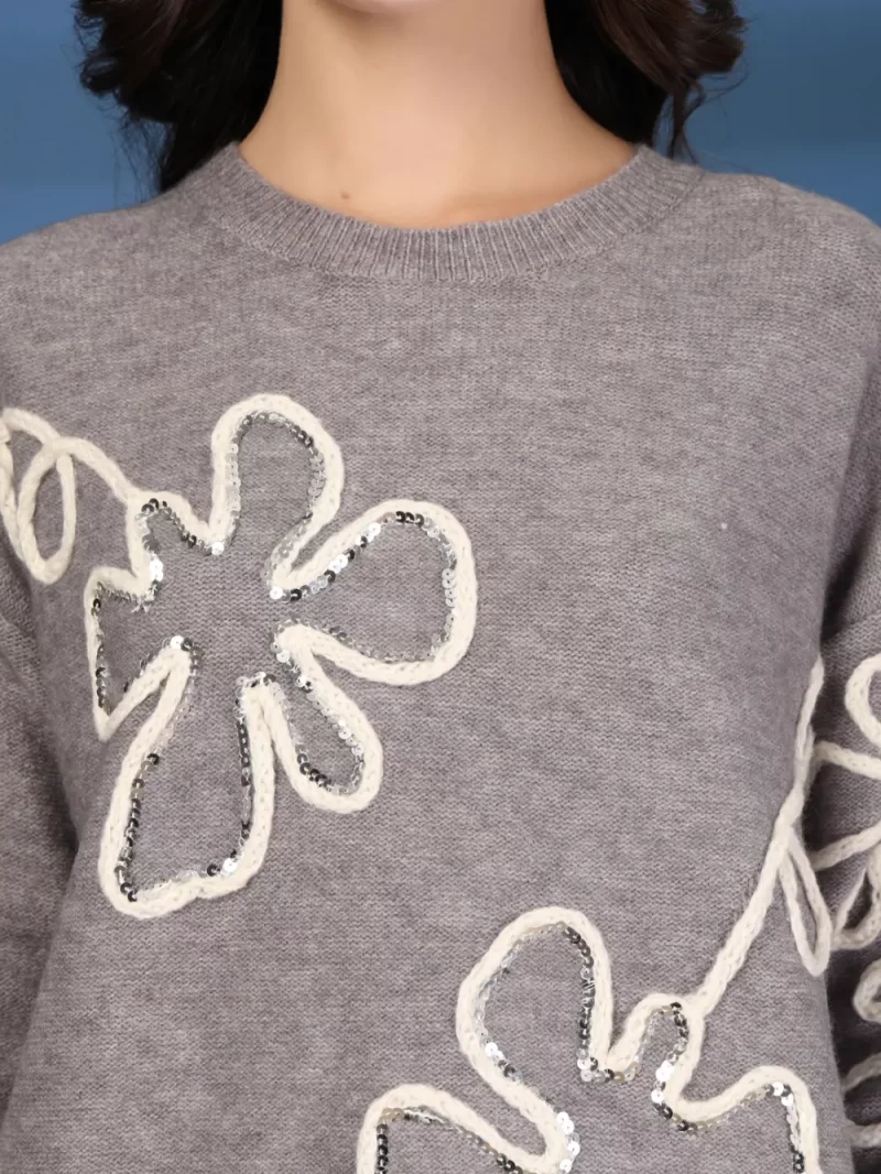 Women Floral Embroidered Pullover Sweaters