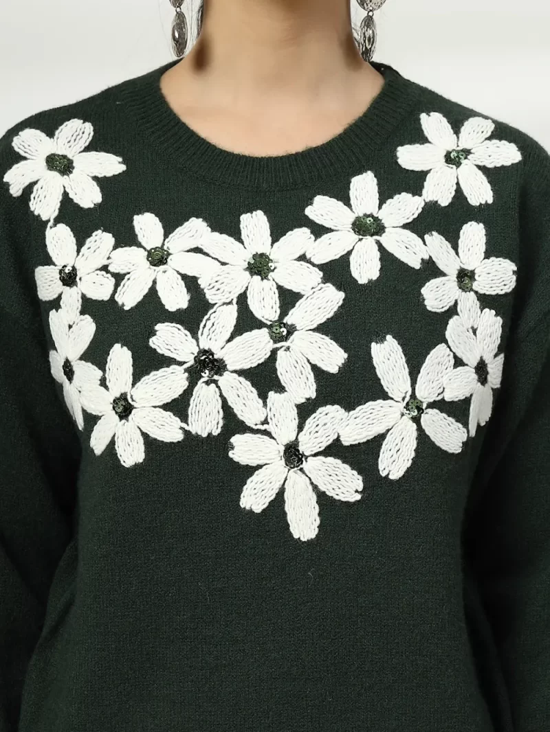 Women Floral Woollen Top With Embroidered