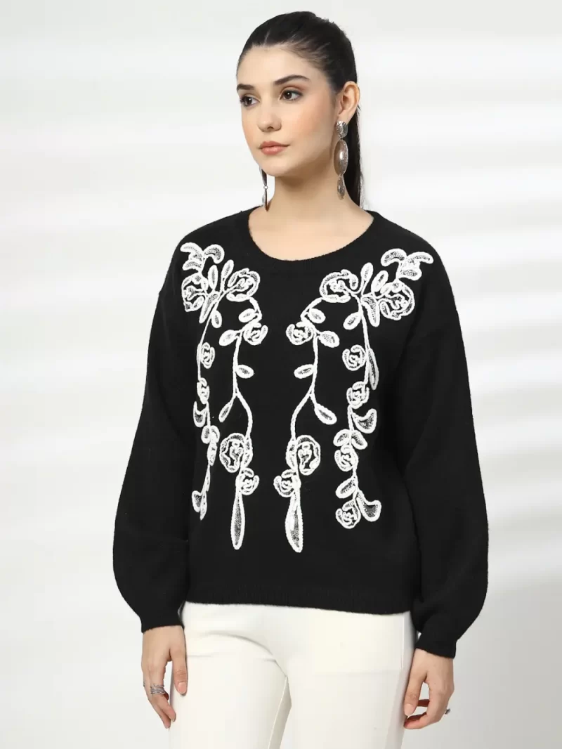 Women Floral Woollen Top With Embroidered