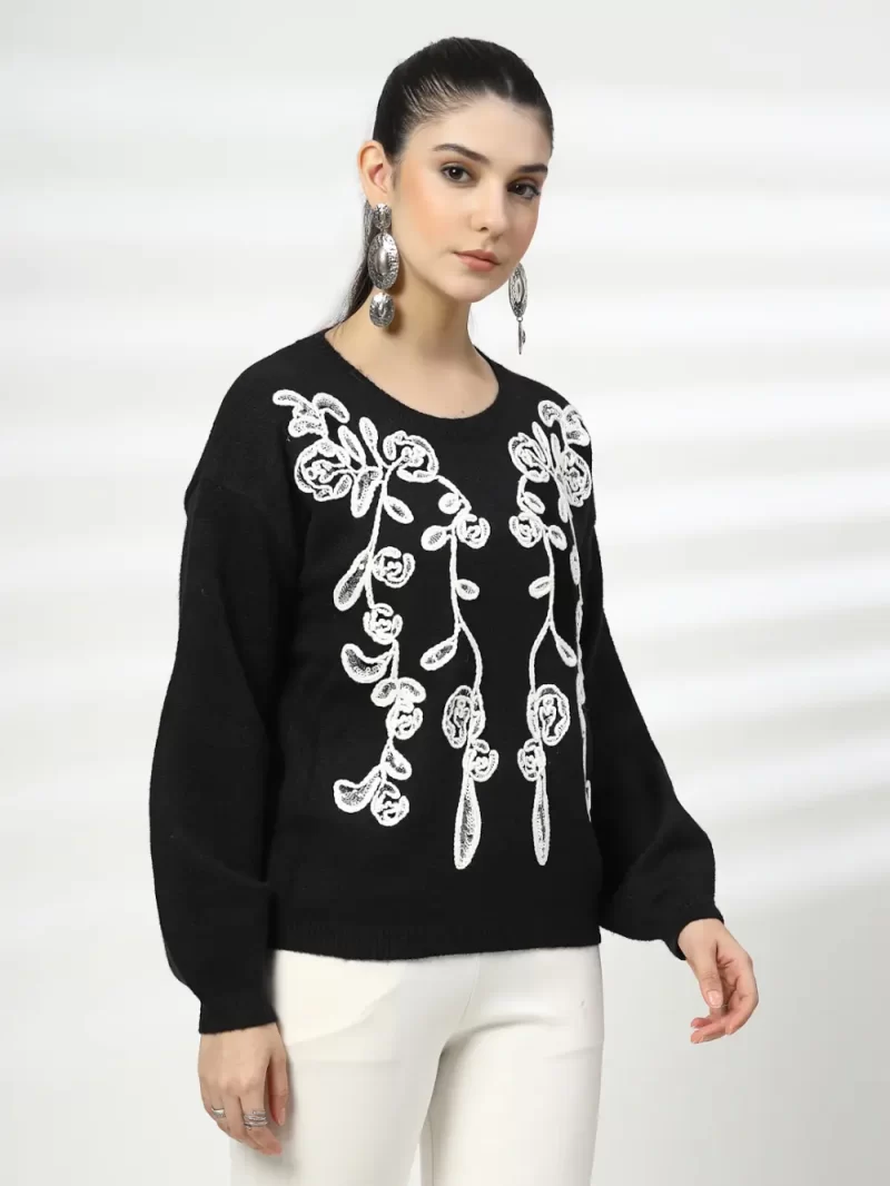 Women Floral Woollen Top With Embroidered