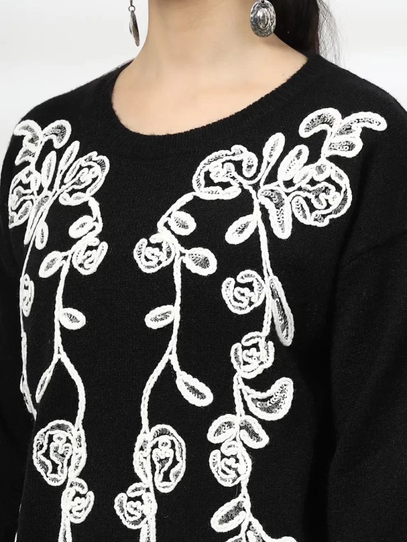 Women Floral Woollen Top With Embroidered