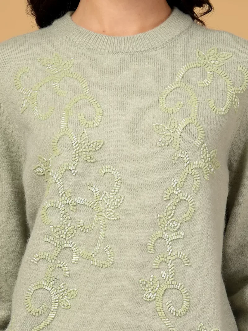 Women Pullover With Embellished Detail