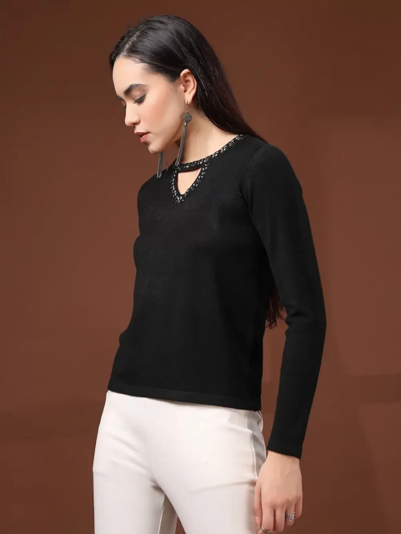 Women Solid V-Neck Top