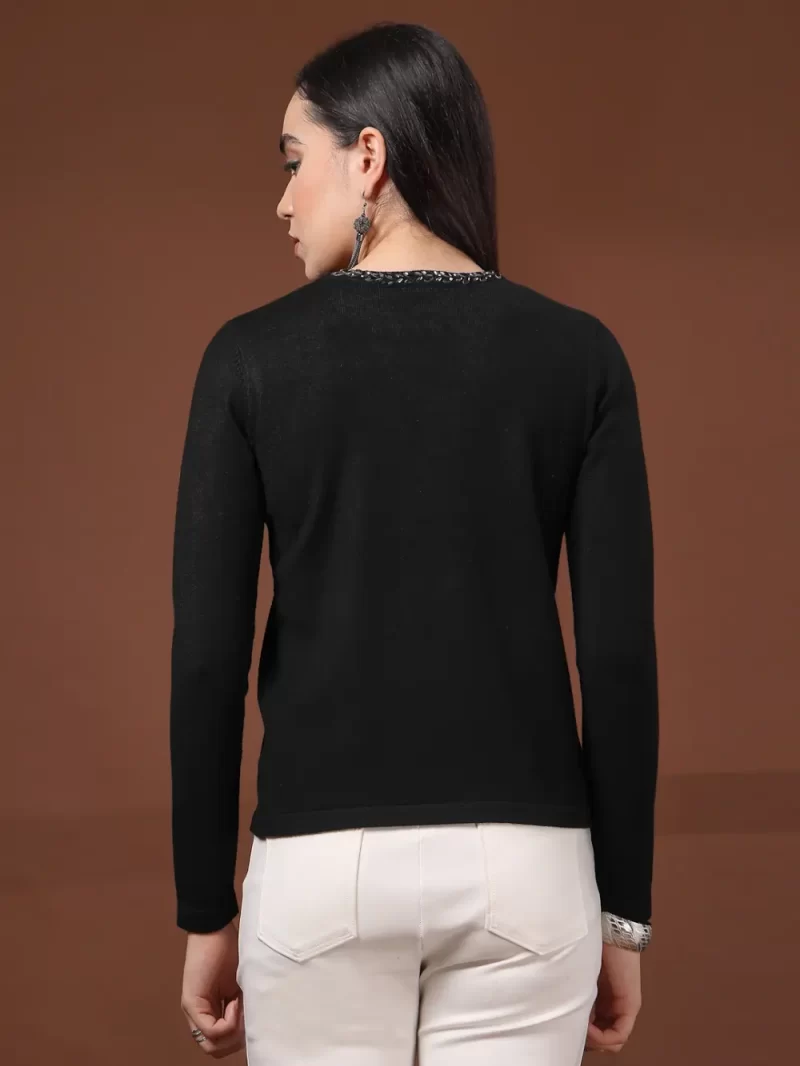 Women Solid V-Neck Top