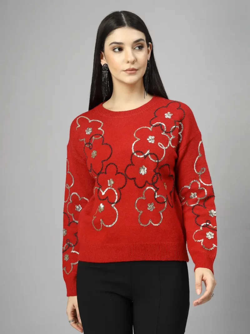 Women Embellished Round Neck Top