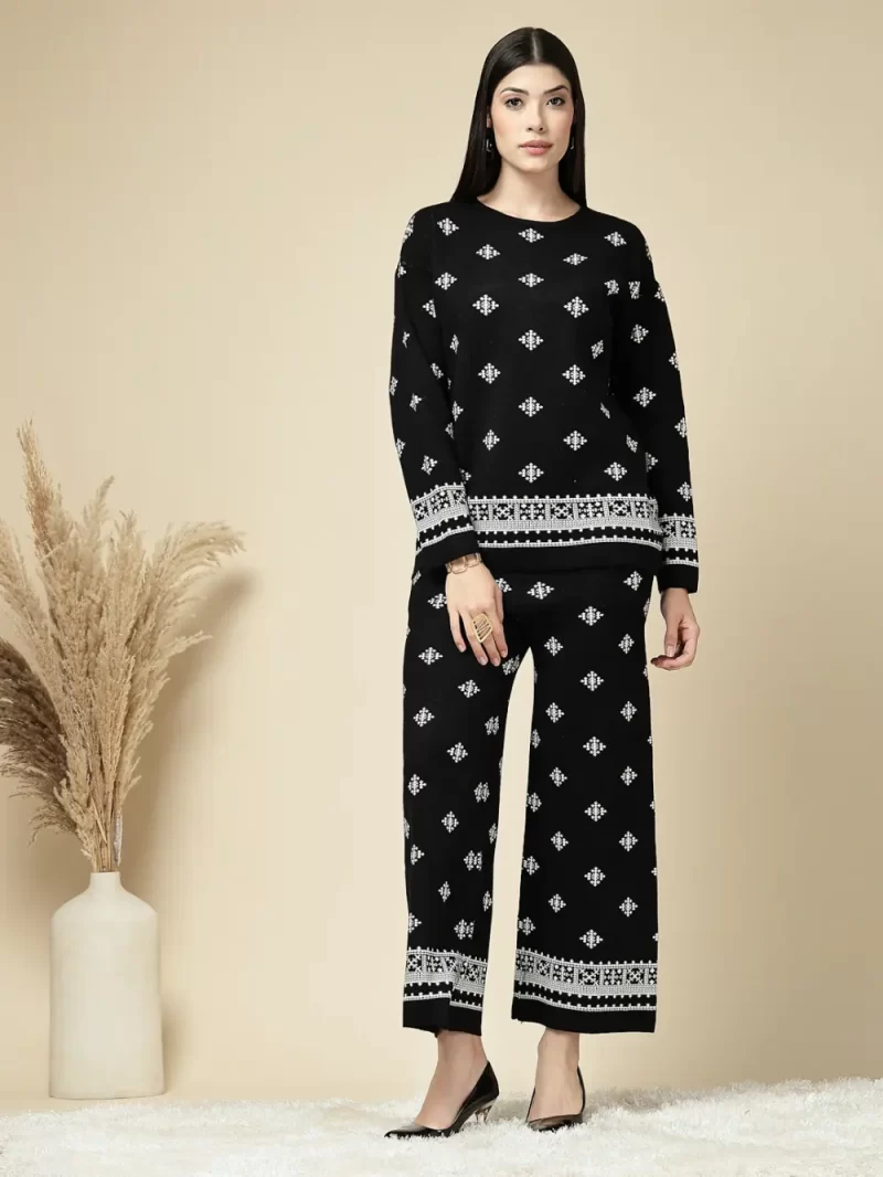 Women Ethnic Motif Knitted Co-Ord Set