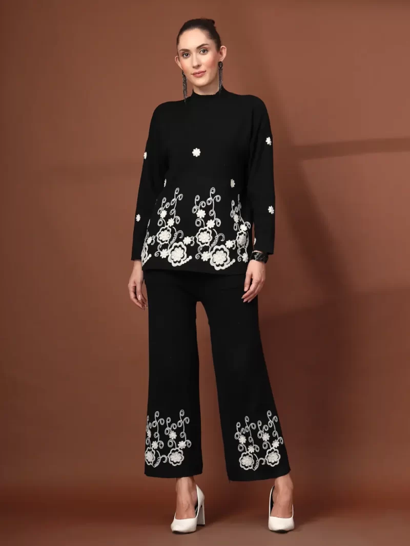 Women Floral Embroidered Co-Ord Set