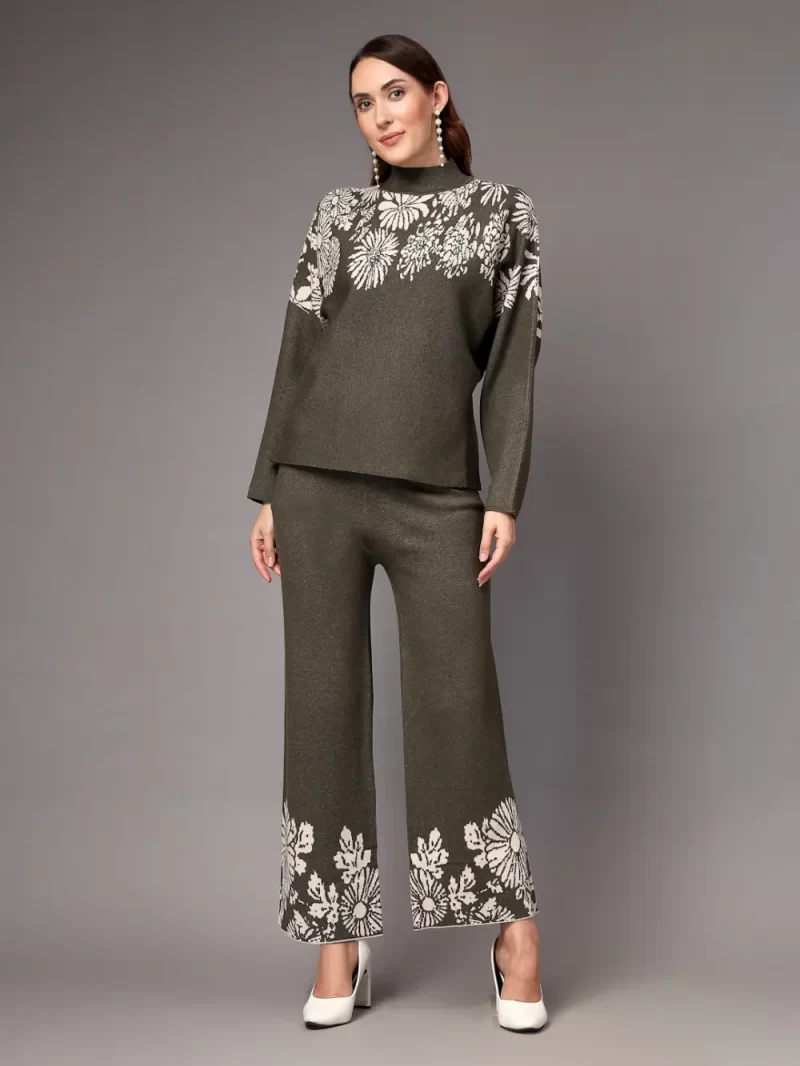 Women Floral Knit Co-Ord Set With Mock Neck