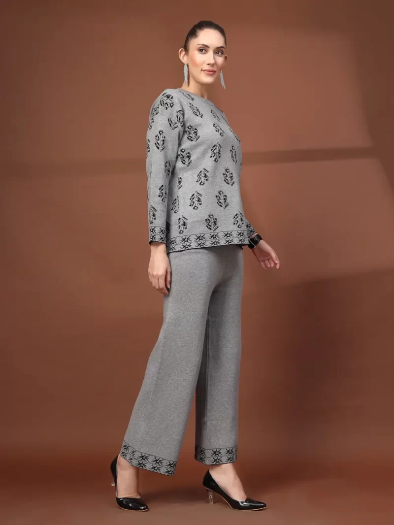 Womenco-Ord Set With Black Ethnic Motifs And Embroidered Borders