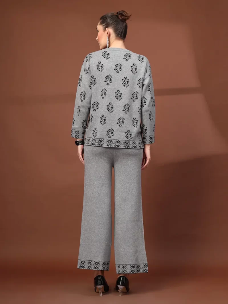 Womenco-Ord Set With Black Ethnic Motifs And Embroidered Borders