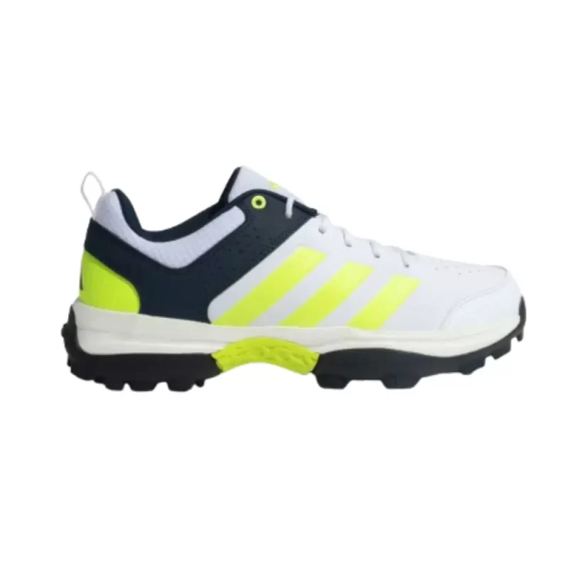 Crinu 24 Cricket Shoes