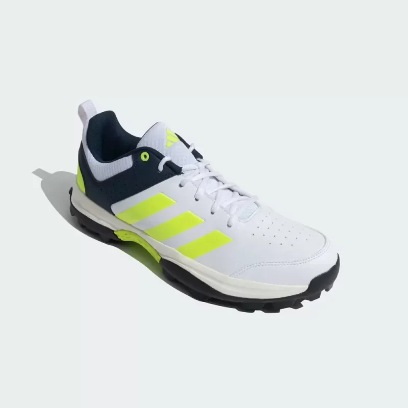 Crinu 24 Cricket Shoes
