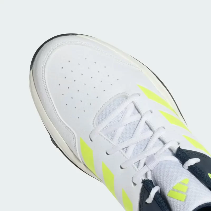 Crinu 24 Cricket Shoes