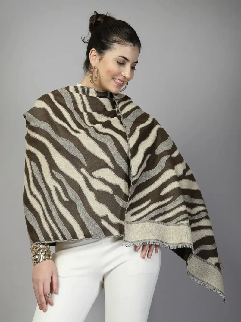 Mafadeny Women Zebra Printed Stole With Fringes