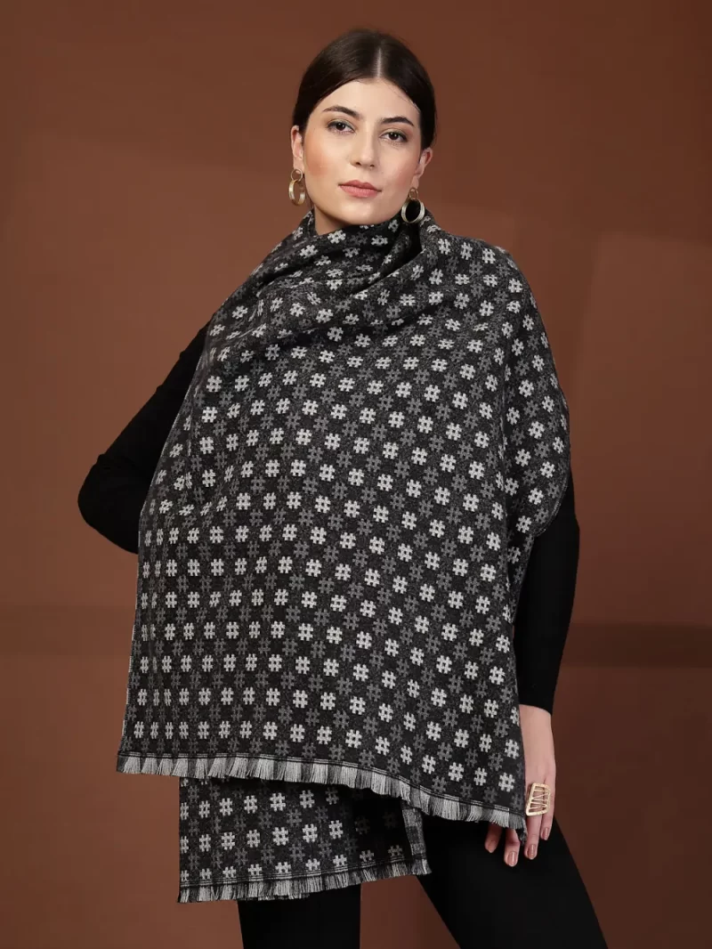 Mafadeny Women Cozy Checkered Stole With Fringe