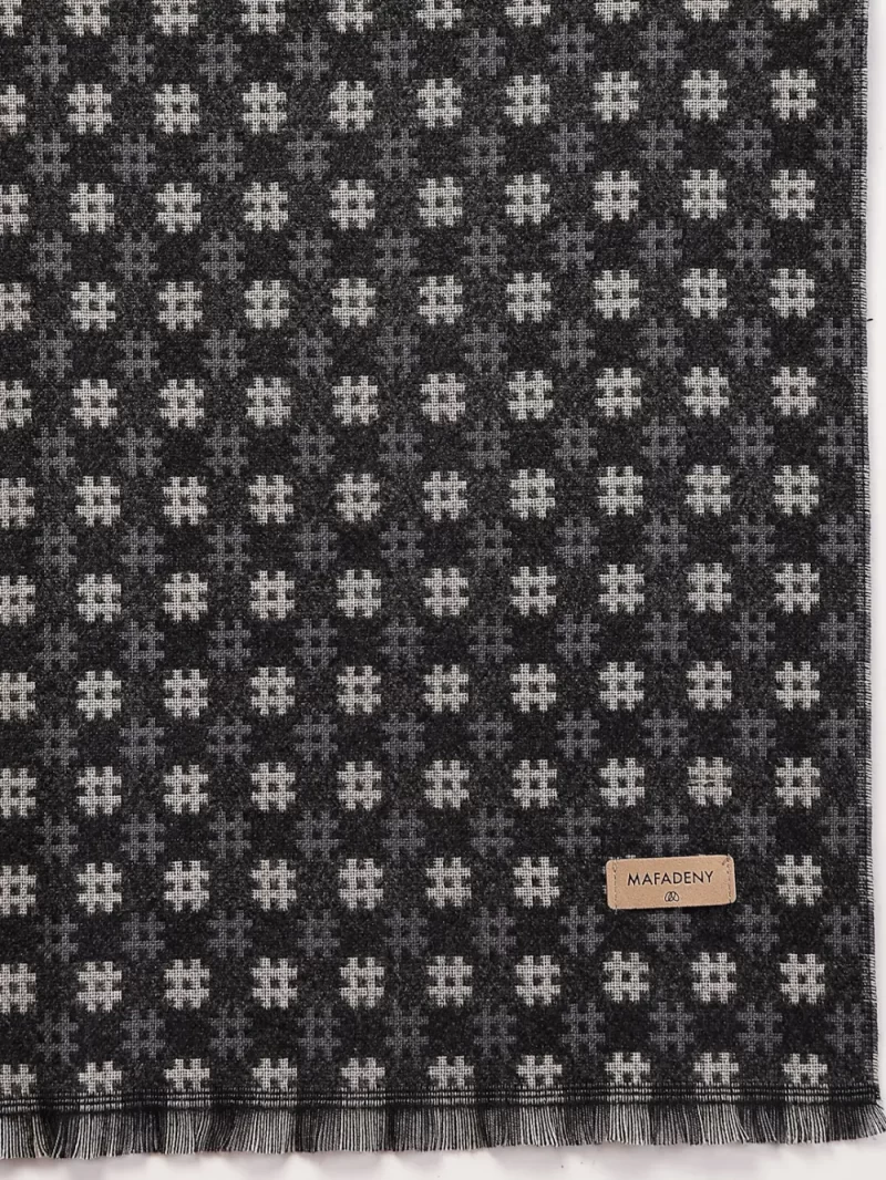 Mafadeny Women Cozy Checkered Stole With Fringe