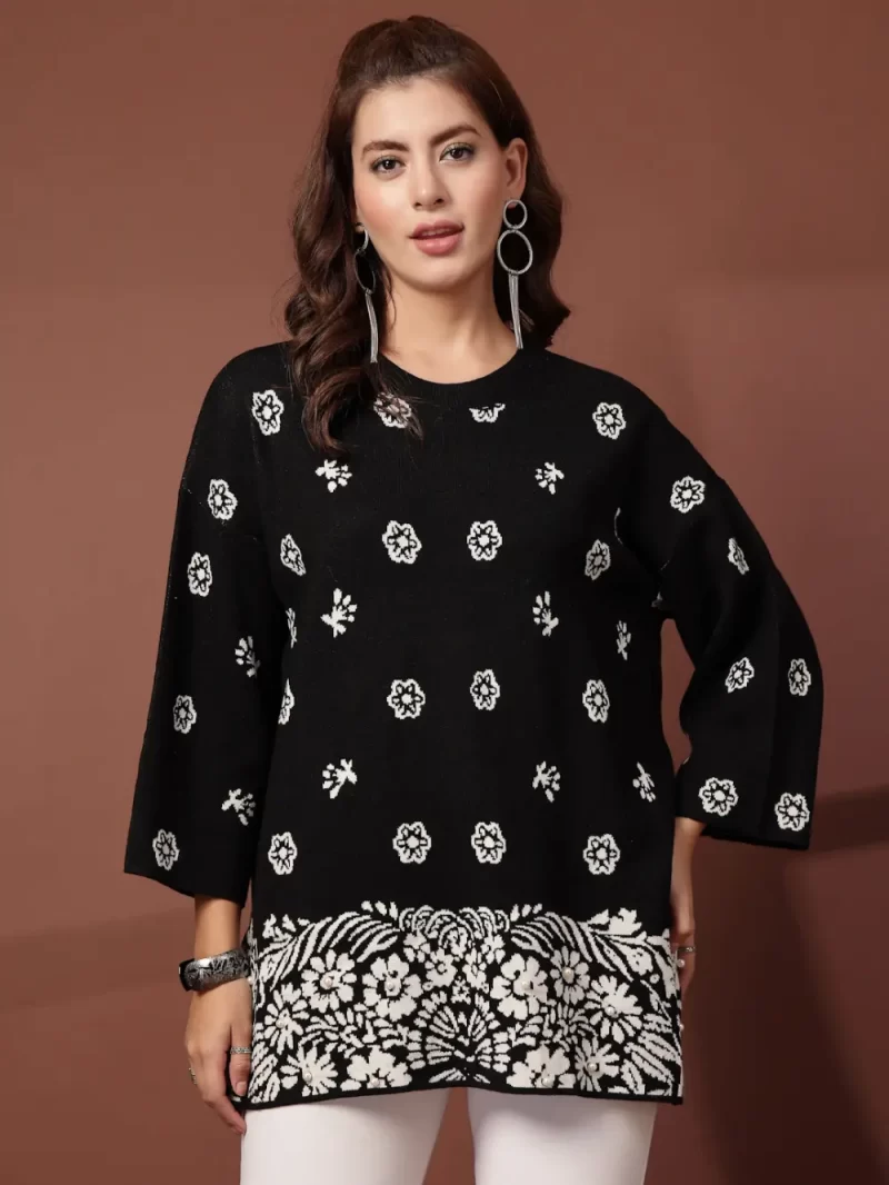 Mafadeny Women Small White Floral Pattern Top With Flared Sleeves
