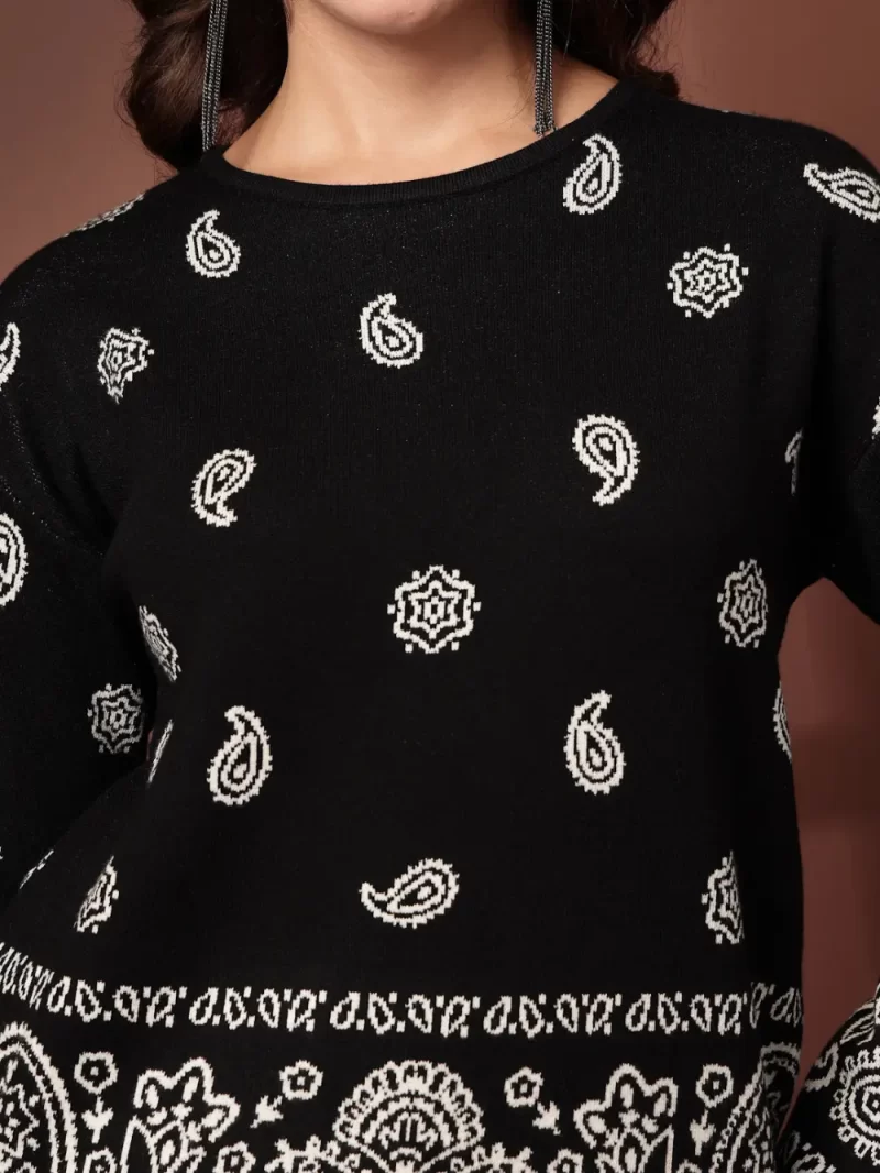 Mafadeny Stylish 2 Pcs Co-Ord Set For Women With White Paisley Print