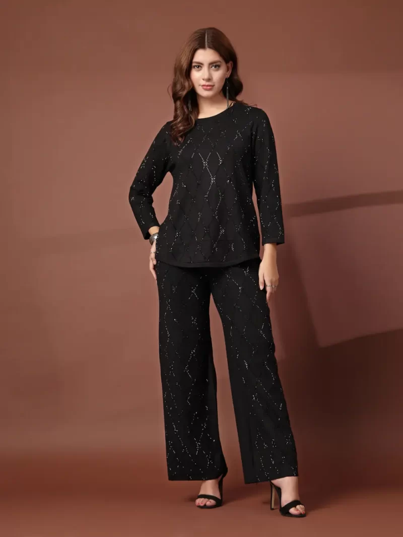 Mafadeny Women 2 Pcs Co-Ord Set Top And Pants With Golden Thread