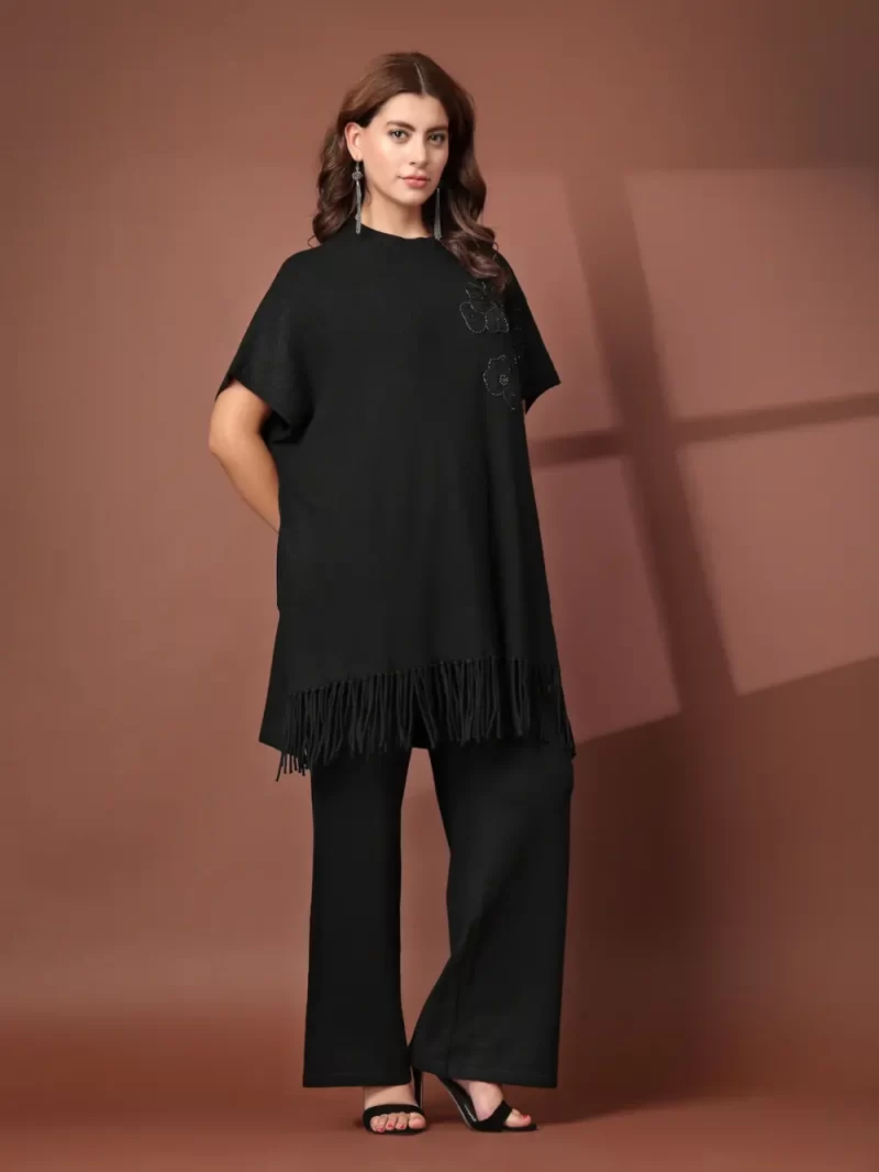 Mafadeny 2 Pcs Co-Ord Set For Women With Floral Design And Fringed Top