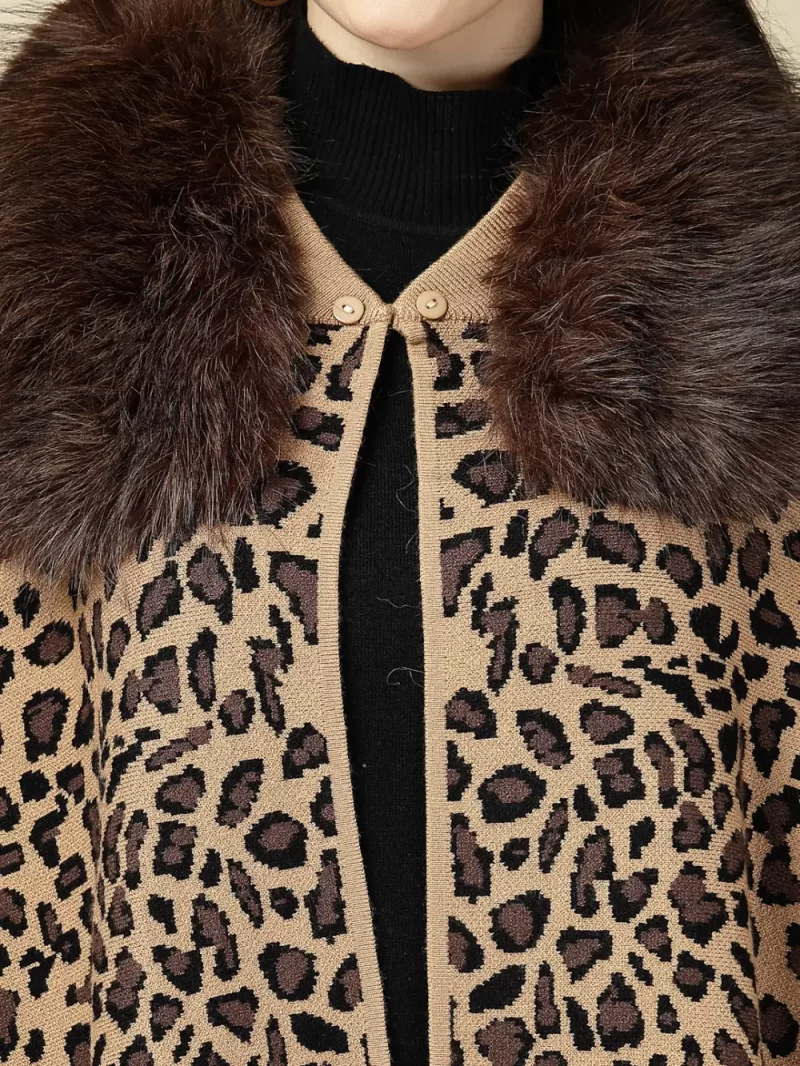 Leopard Print Cape With Faux Fur Ponchu