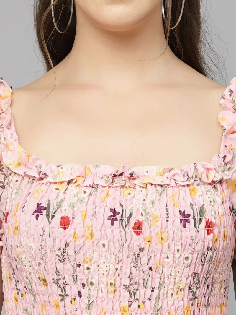 Floral Print Smocked Crop Top With Puff Sleeves