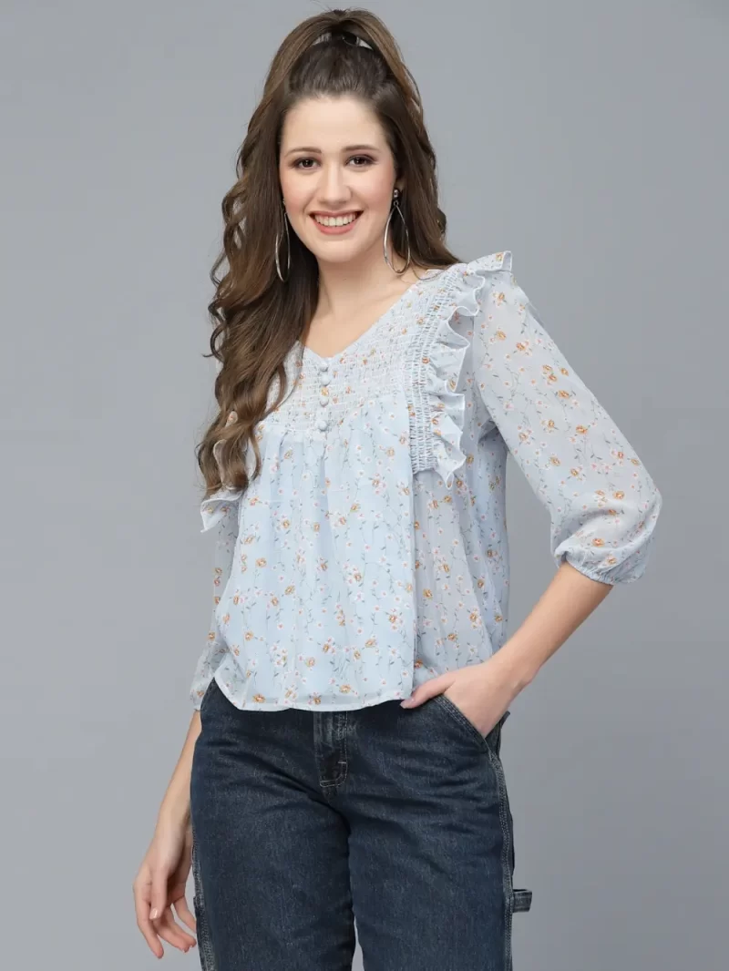 Women’S Floral Printed V-Neck Top With Ruffle Detail