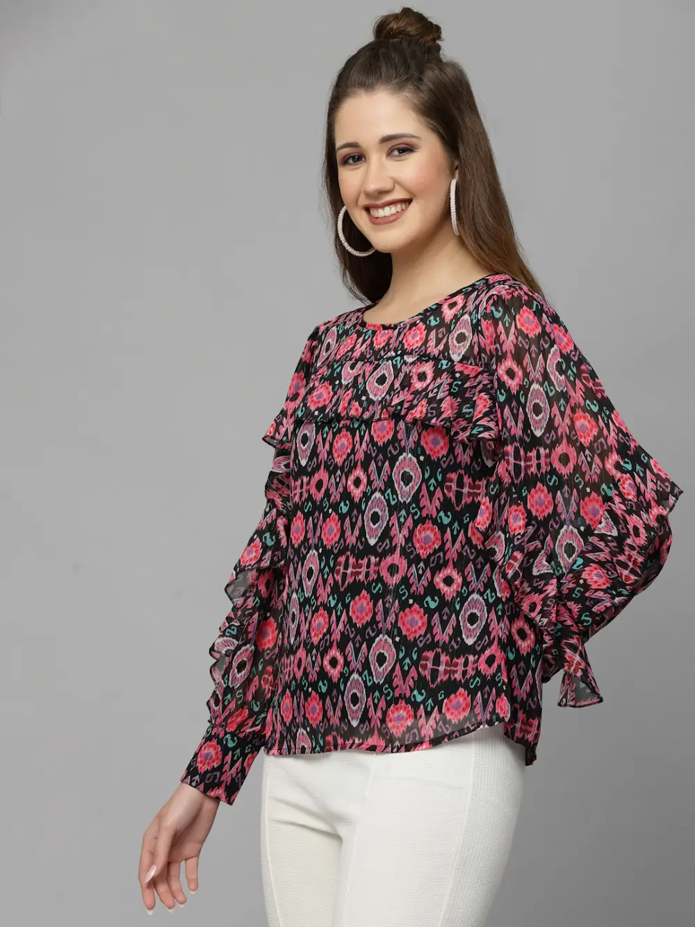 Women’S Printed Ruffle Detail Long Sleeve Top