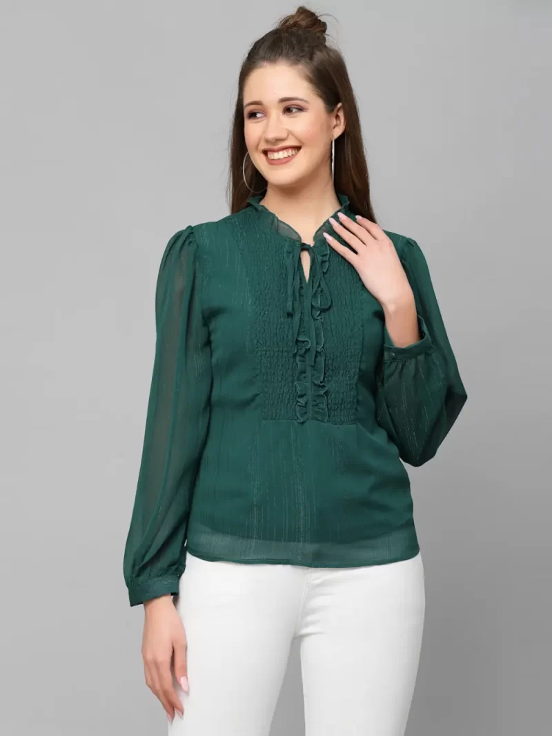 Women’S Long Sleeve Keyhole Neck Top
