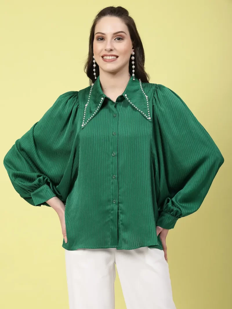 Women’S Collared Neck Pearl Detail Top