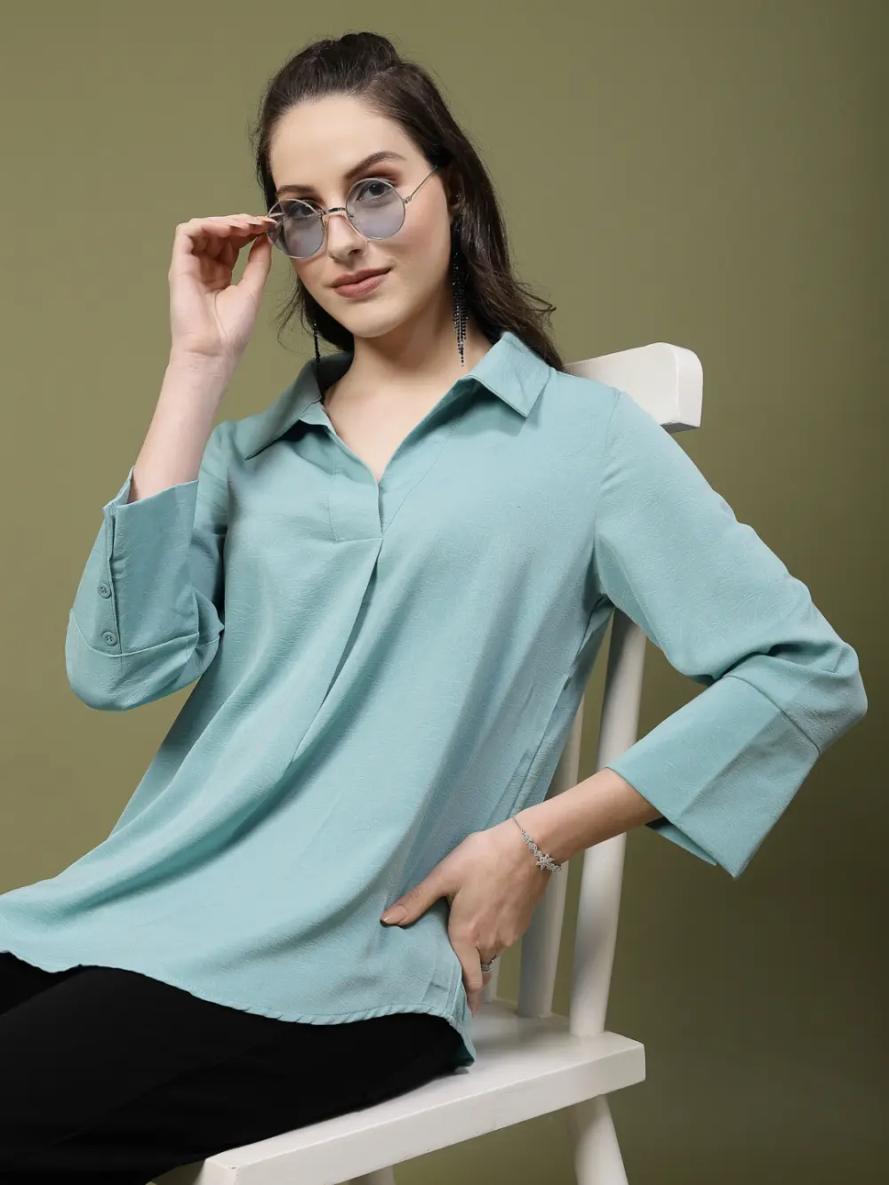 Women’S Solid Collared 3/4 Sleeve Top