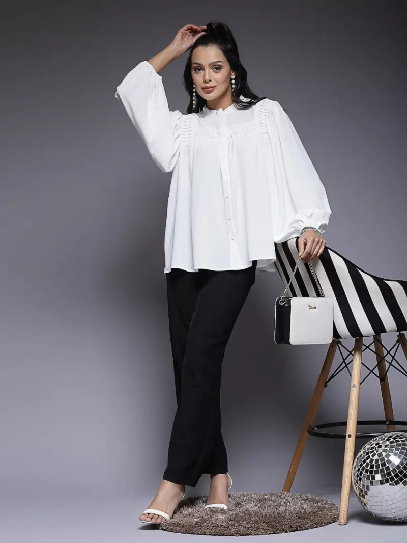 Shirt With Elastic Sleeve Cuffs