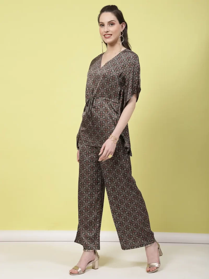 Women'S Printed Co-Ord Set With Kaftan Top