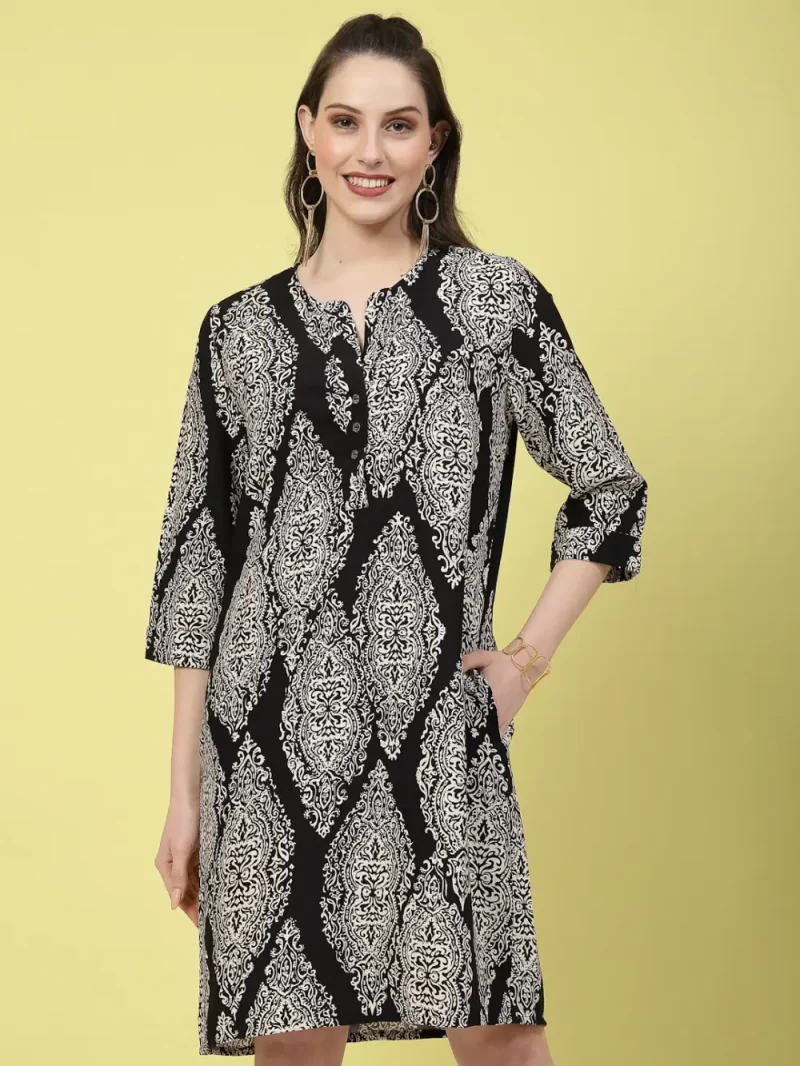 Women'S Stylish Printed Dress With Pocket Detail