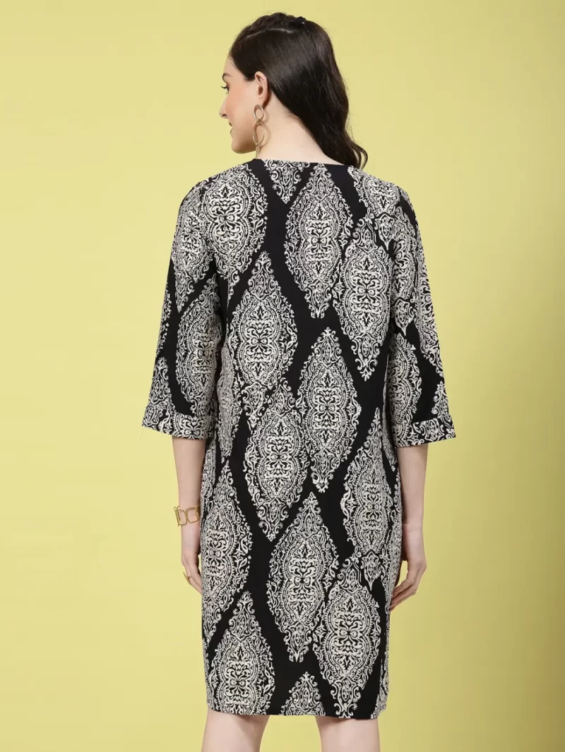 Women'S Stylish Printed Dress With Pocket Detail