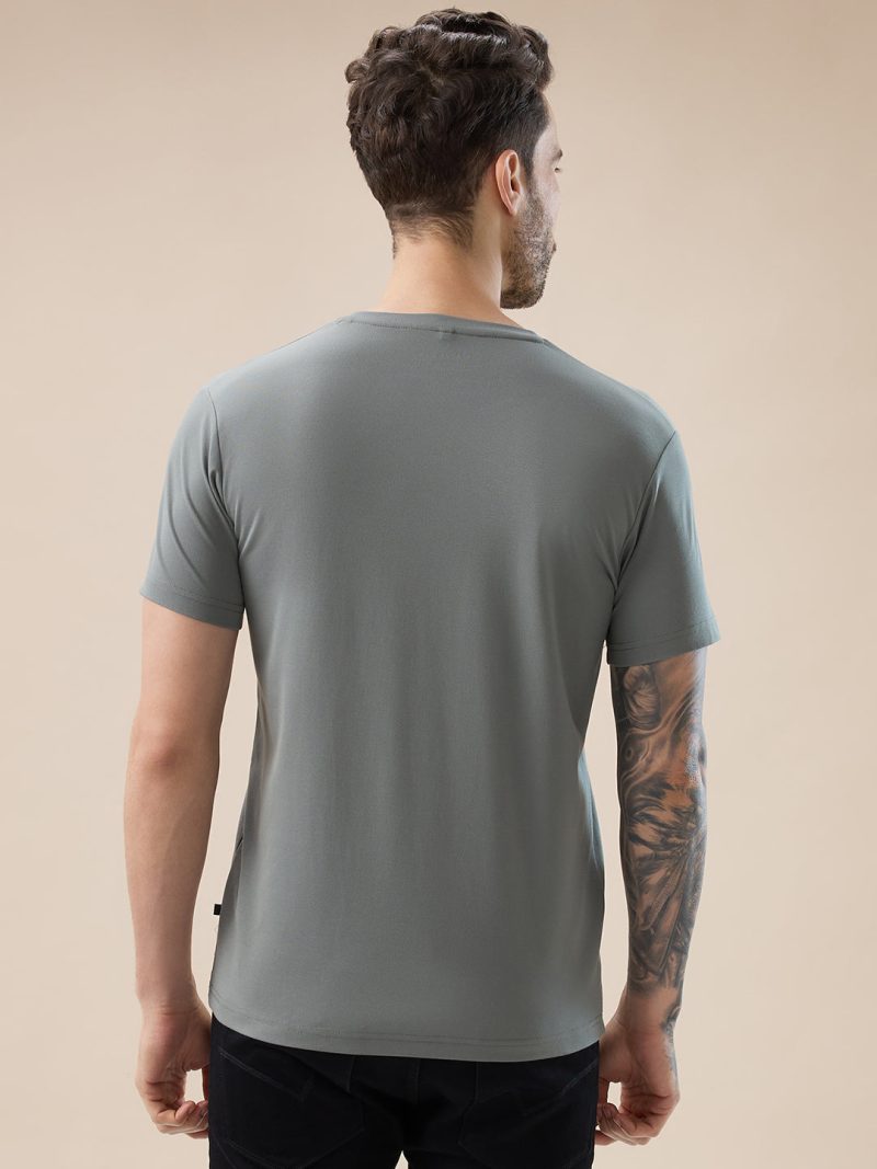 Status Quo Men'S Applique Typography Print Round Neck Regular Fit T-Shirt