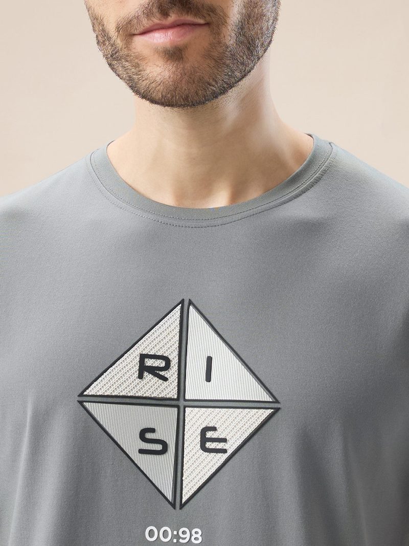 Status Quo Men'S Applique Typography Print Round Neck Regular Fit T-Shirt