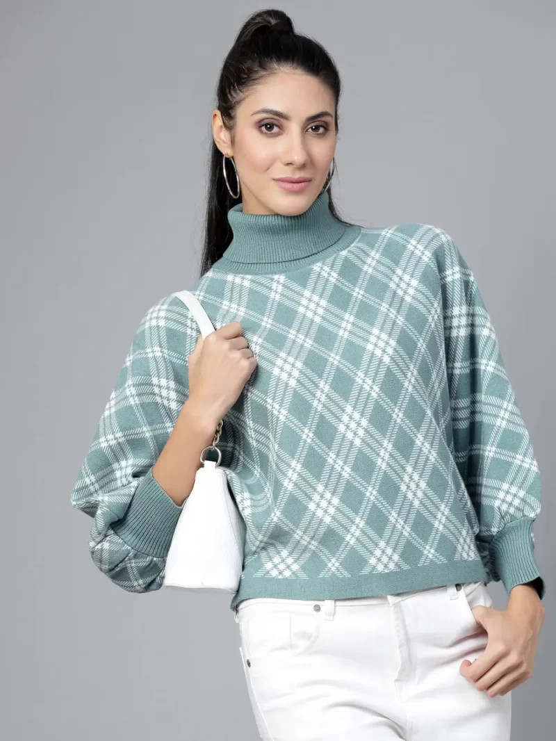 Checked Turtle Neck Pullover
