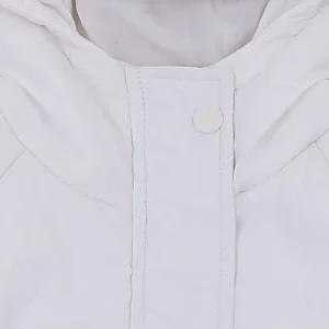 Gini And Jony Girls White Typographic Print Taffeta Heavy Winter Jacket Full Sleeves
