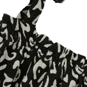 Gini And Jony Girls Black Abstract Crepe Woven Top Half Sleeves 9-10 Years