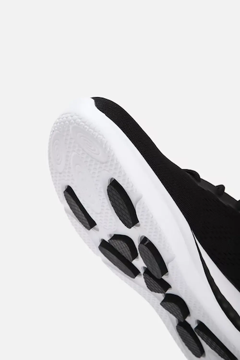 Track Wing - Men Black Walking Shoes